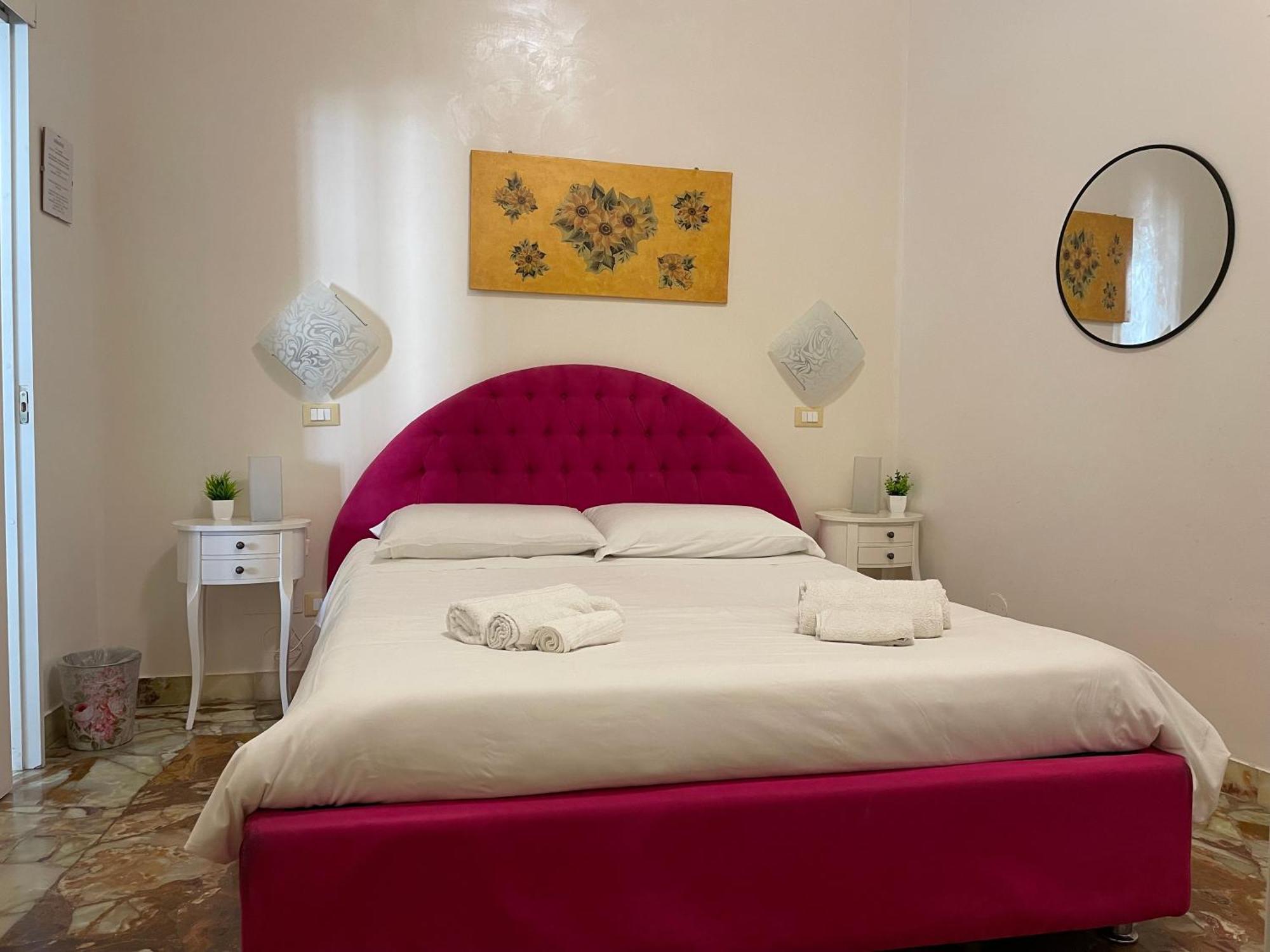 Il Giardino Di Flora Con Piscina Hotel Lecce Luaran gambar