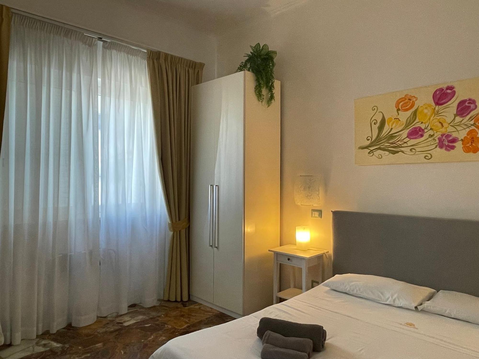 Il Giardino Di Flora Con Piscina Hotel Lecce Luaran gambar