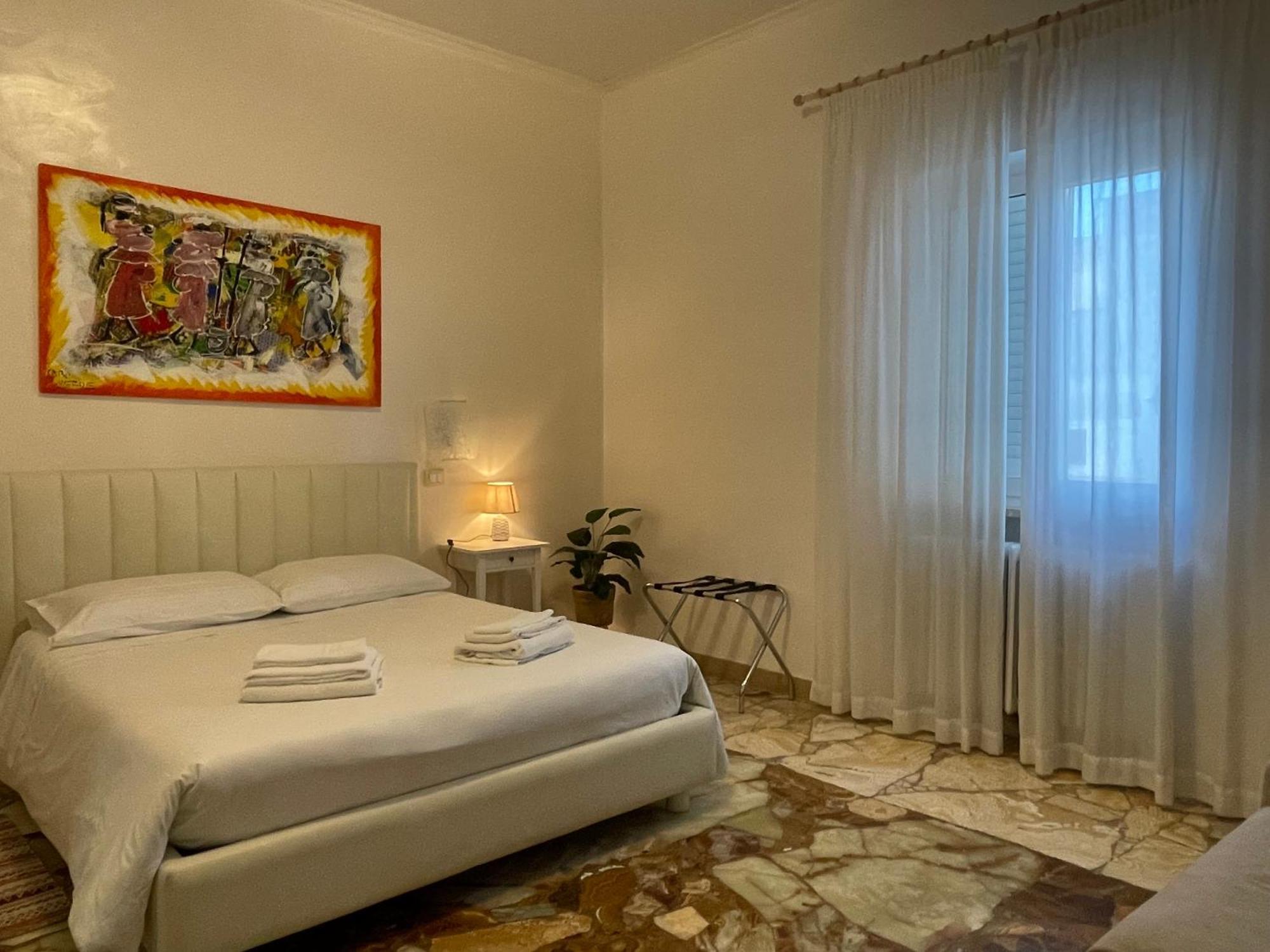 Il Giardino Di Flora Con Piscina Hotel Lecce Luaran gambar